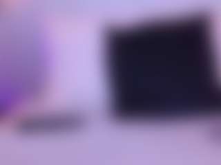 Live cam show with Meegan-red - Body Massage on makecum.org