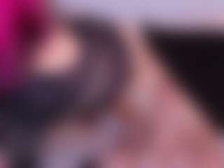 Meegan-red's Live Sex Cam Show