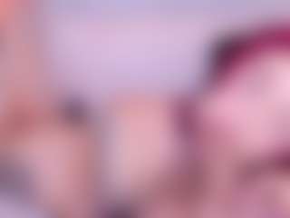 Meegan-red's Live Sex Cam Show