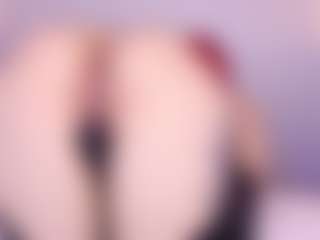 Live cam show with Meegan-red - Red Hair Young Adult on Camsoda