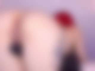Live cam show with Meegan-red - Interactive on Camsoda