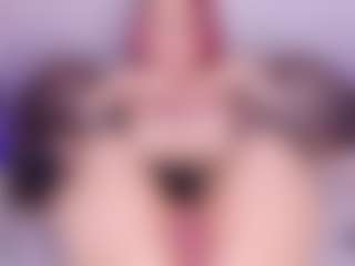 Live cam show with Meegan-red - Body Massage on hornycams.live