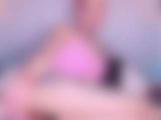 Live cam show with Meegan-red - Yoga MILF on thefappeningchat.com
