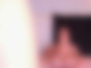 Meegan-red's Live Sex Cam Show
