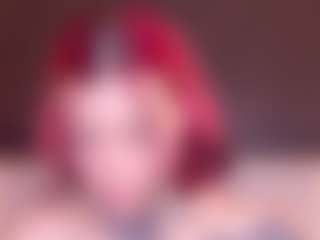 Live cam show with Meegan-red - Small Tits on Gym Cam Girls