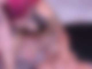 Meegan-red's Live Sex Cam Show