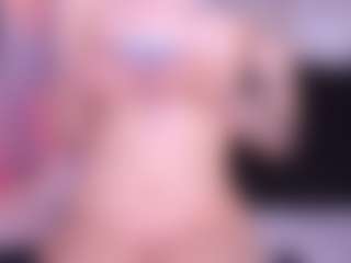 Meegan-red's Live Sex Cam Show