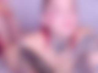 Live cam show with Meegan-red - Red Hair Shaved Pussy on Camsoda