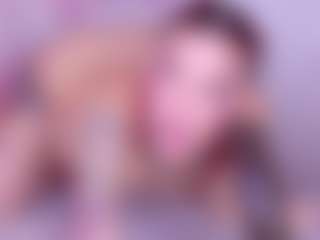 Meegan-red's Live Sex Cam Show