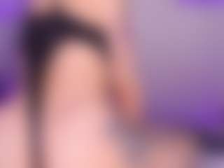 Meegan-red's Live Sex Cam Show