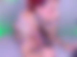 Live cam show with Meegan-red - Skinny on Camming Site