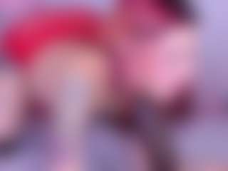 Live cam show with Meegan-red - Interactive on Milfs Live