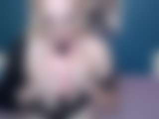 Live cam show with NADINNNE34k - Spy MILF on TottyGirls