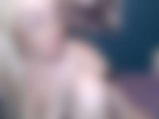NADINNNE34k MILF webcam performer live streaming