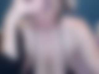 Live cam show with NADINNNE34k - Mature on chickslive.net