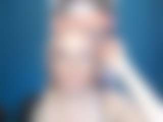 Live cam show with NADINNNE34k - Body Massage on AdultVida.com