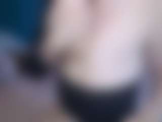 NADINNNE34k MILF webcam performer live streaming