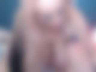 Live cam show with NADINNNE34k - Blonde Hair on Cam Slut