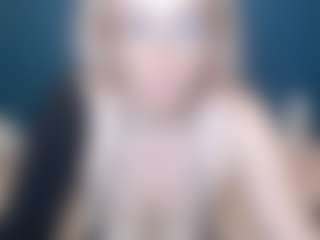 Live cam show with NADINNNE34k - Huge on Camming Site