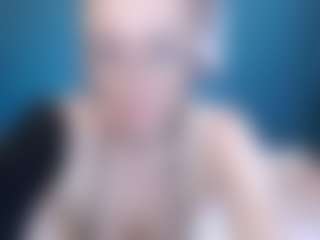 Live cam show with NADINNNE34k - Mature on CamClone