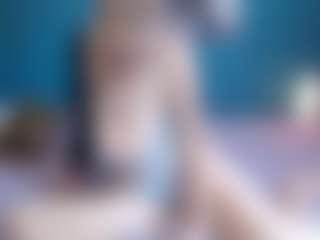 Live cam show with NADINNNE34k - Gamer Mature on Camsoda