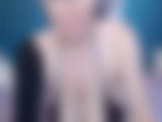 Live cam show with NADINNNE34k - Mature on Soda Cam