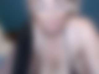 Show live cam dengan NADINNNE34k - Blue Eyes di Camsoda