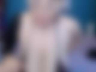 Live cam show with NADINNNE34k - Body Massage on Camiplay Live