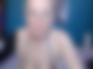 Live cam show with NADINNNE34k - Huge on livesuperchat.net