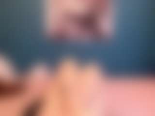 NADINNNE34k MILF webcam performer live streaming