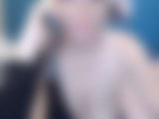 Live cam show with NADINNNE34k - Huge on EXY