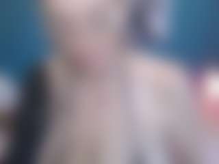 NADINNNE34k's Live Sex Cam Show