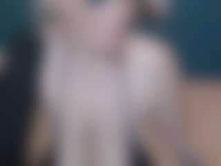 NADINNNE34k MILF webcam performer live streaming