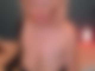 NADINNNE34k's Live Sex Cam Show
