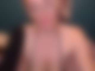 Live cam show with NADINNNE34k - BBW Mature on livesuperchat.net