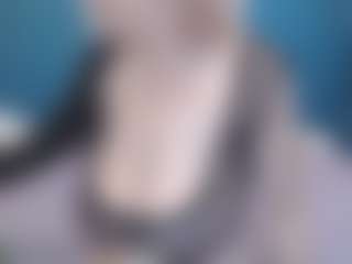 NADINNNE34k MILF webcam performer live streaming