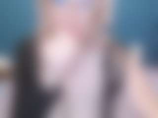 Live cam show with NADINNNE34k - Blonde Hair MILF on Camsoda