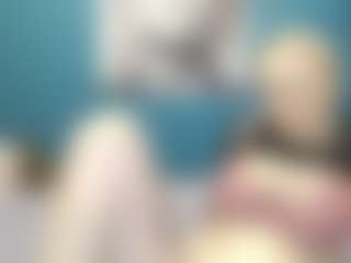 NADINNNE34k MILF webcam performer live streaming