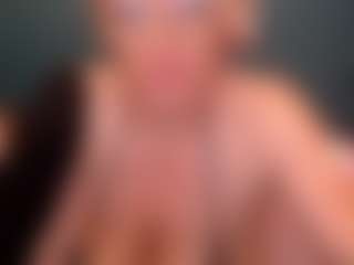 NADINNNE34k's Live Sex Cam Show