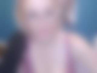Live cam show with NADINNNE34k - Strip Mature on Camsoda