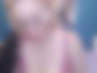 Live cam show with NADINNNE34k - Strip Mature on Camsoda