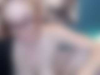 NADINNNE34k's Live Sex Cam Show