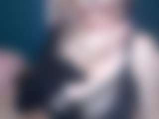 NADINNNE34k MILF webcam performer live streaming