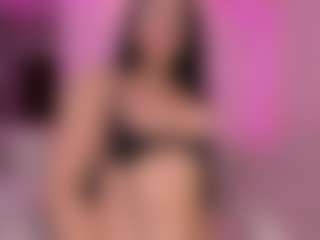 Live cam show with scarlett-brooks - Twerk on crypto-cams
