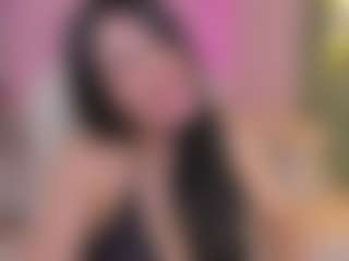 Live cam show with scarlett-brooks - Deepthroat on AdultVida.com