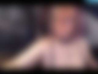 Live cam show with 95fTitten - Body Massage on fapnchat