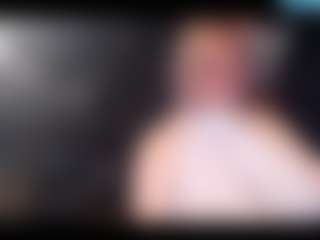 Live cam show with 95fTitten - Body Massage on Camsoda
