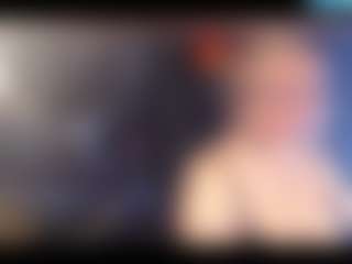 Live cam show with 95fTitten - Nipple Piercings on livesexfox.com