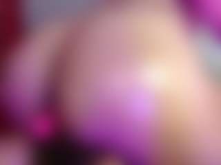 charlotte-brawn's Live Sex Cam Show