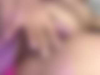 charlotte-brawn's Live Sex Cam Show